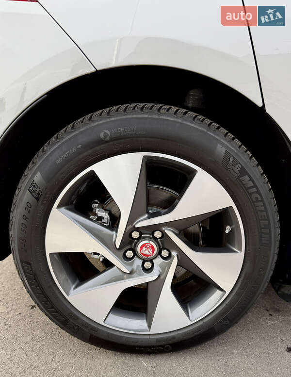 Позашляховик / Кросовер Jaguar I-Pace 2021 в Києві