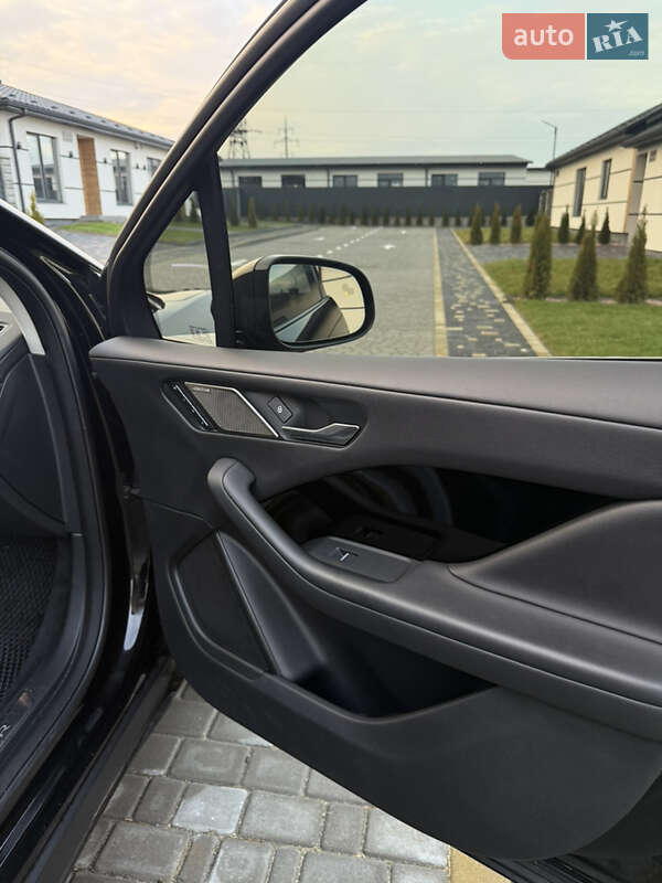 Внедорожник / Кроссовер Jaguar I-Pace 2019 в Вараше фото 20 Внедорожник / Кроссовер Jaguar I-Pace 2019 в Вараше