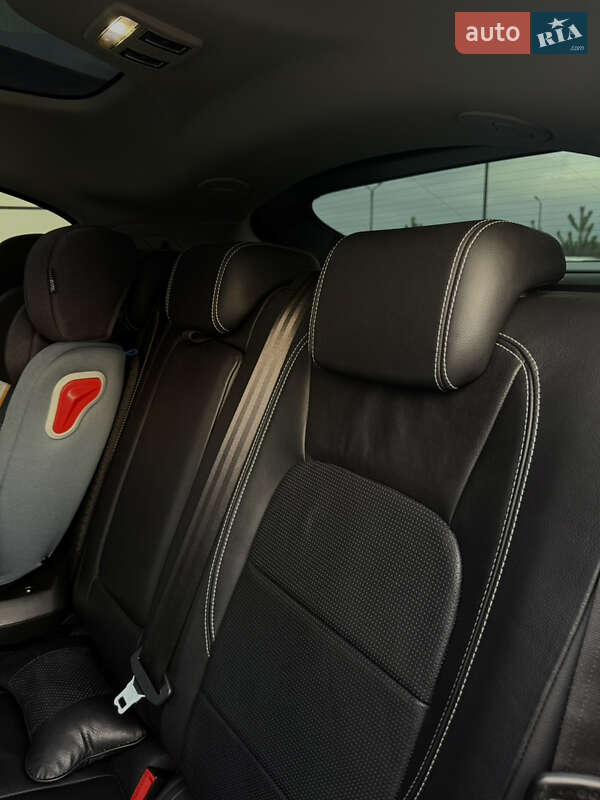 Внедорожник / Кроссовер Jaguar I-Pace 2019 в Вараше фото 39 Внедорожник / Кроссовер Jaguar I-Pace 2019 в Вараше