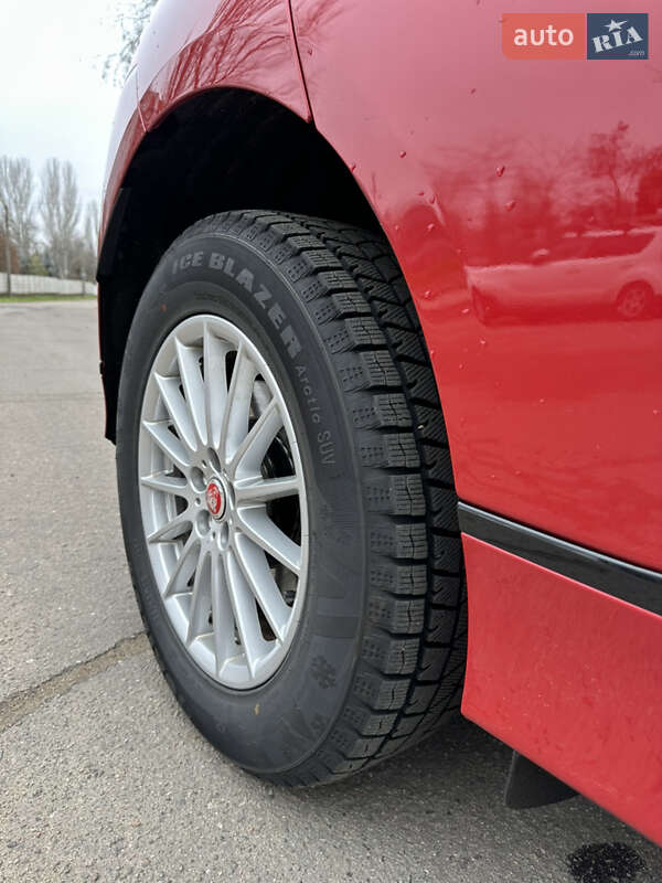 Внедорожник / Кроссовер Jaguar I-Pace 2019 в Николаеве фото 43 Внедорожник / Кроссовер Jaguar I-Pace 2019 в Николаеве
