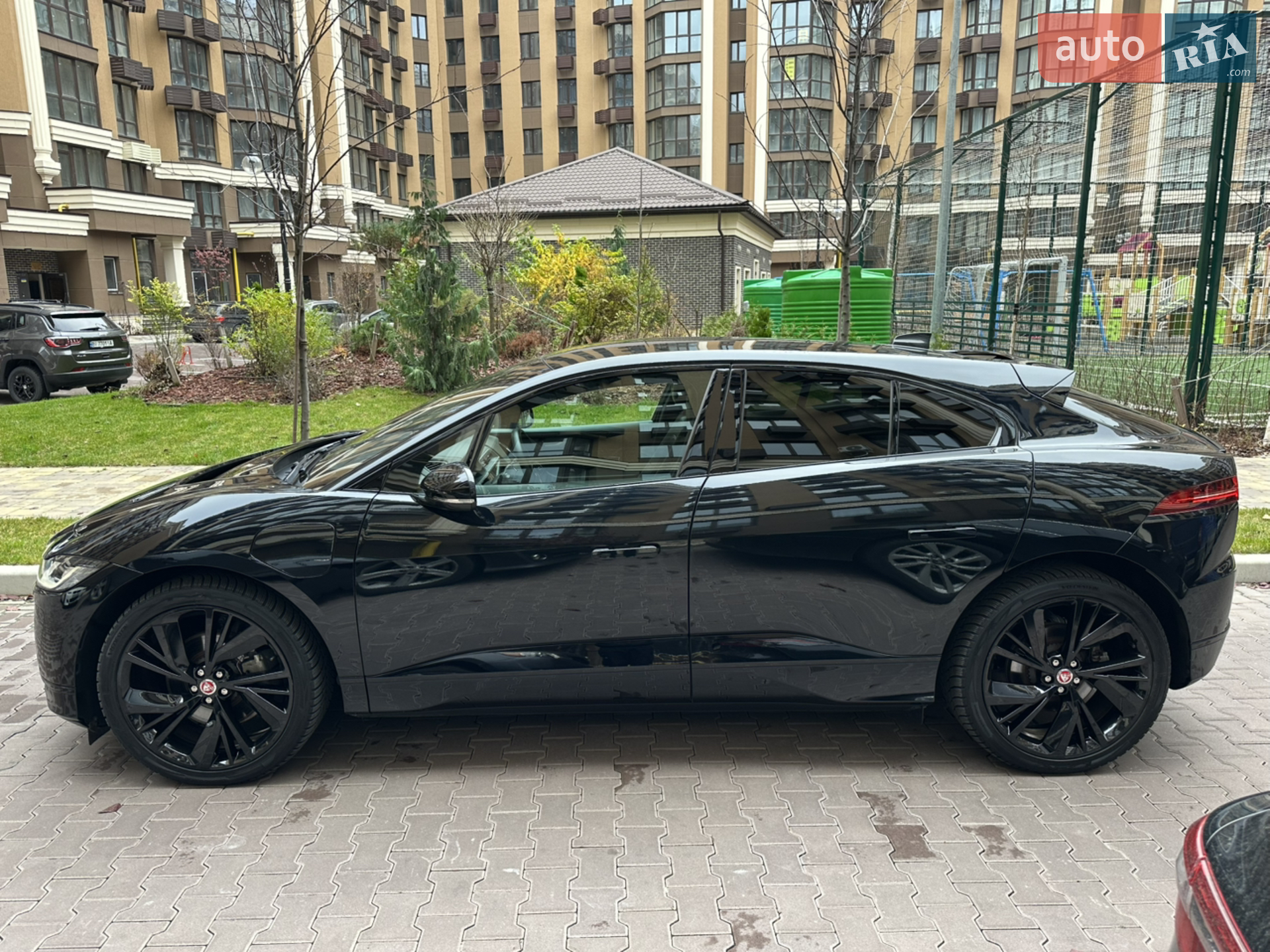 2023 Jaguar I-Pace - мініатюра 5