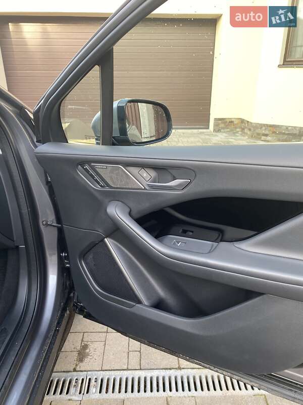 Внедорожник / Кроссовер Jaguar I-Pace 2020 в Бориславе фото 11 Внедорожник / Кроссовер Jaguar I-Pace 2020 в Бориславе