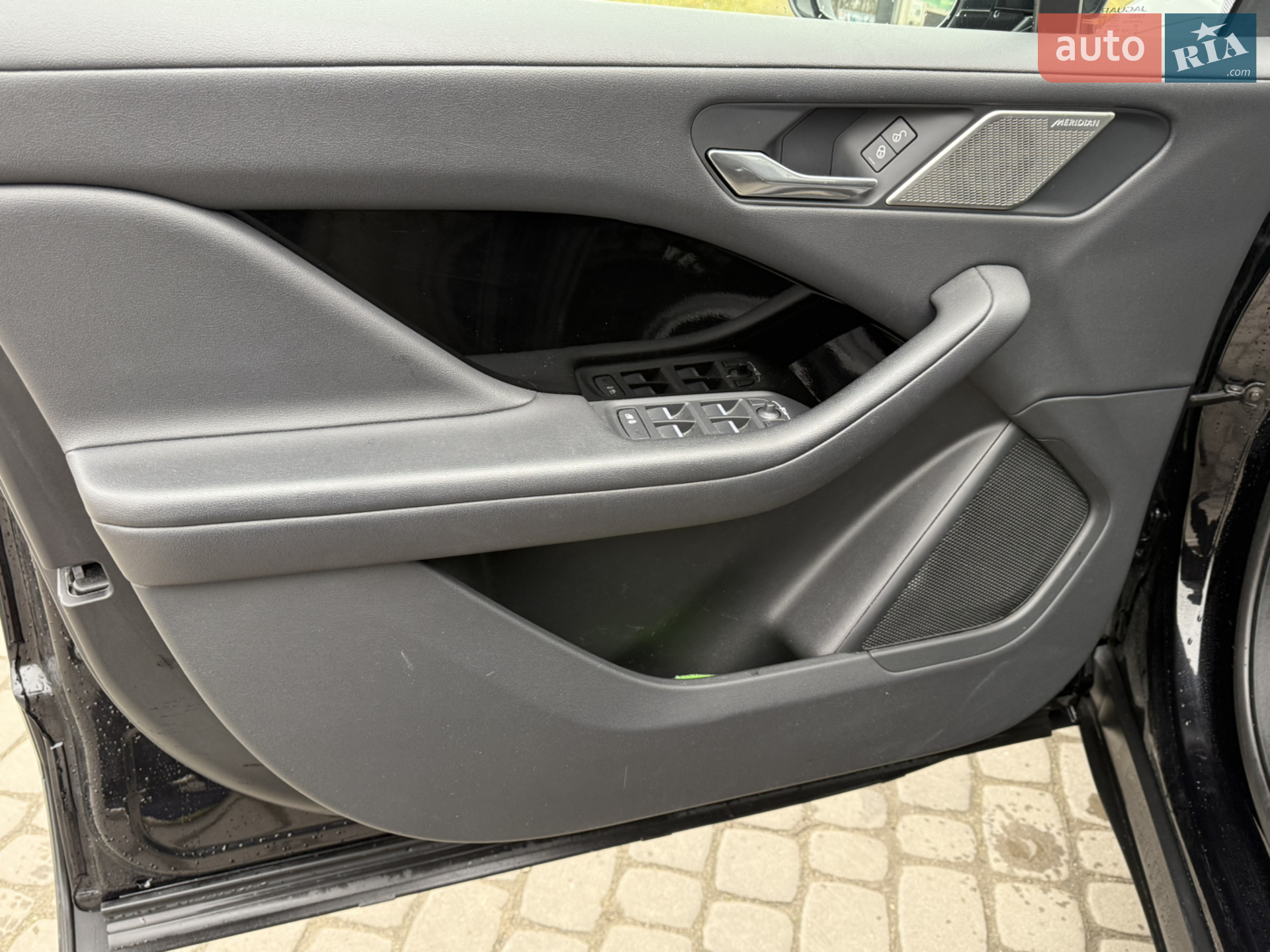 2019 Jaguar I-Pace - мініатюра 32