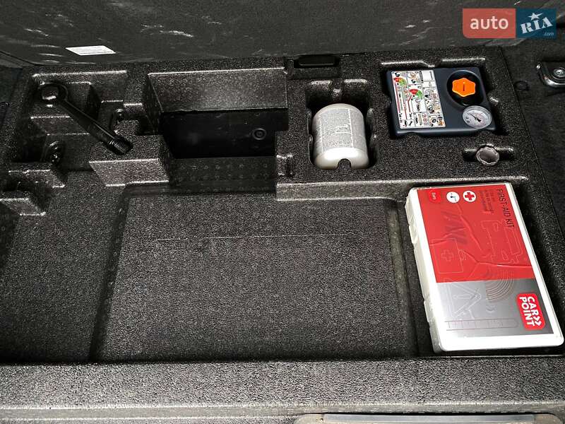 Внедорожник / Кроссовер Jaguar I-Pace 2019 в Львове фото 82 Внедорожник / Кроссовер Jaguar I-Pace 2019 в Львове