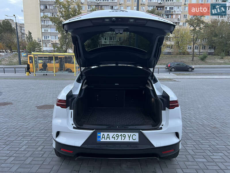Позашляховик / Кросовер Jaguar I-Pace 2019 в Дніпрі