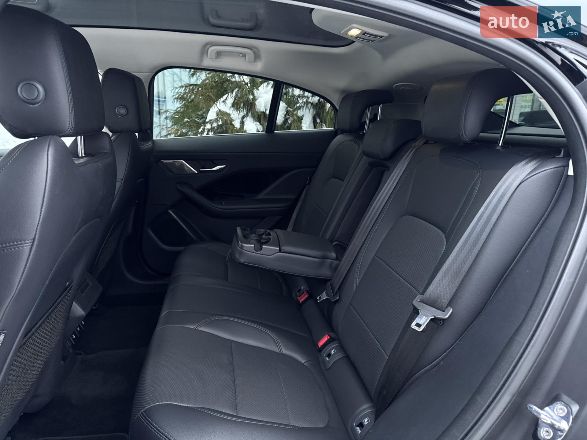 2019 Jaguar I-Pace - мініатюра 37