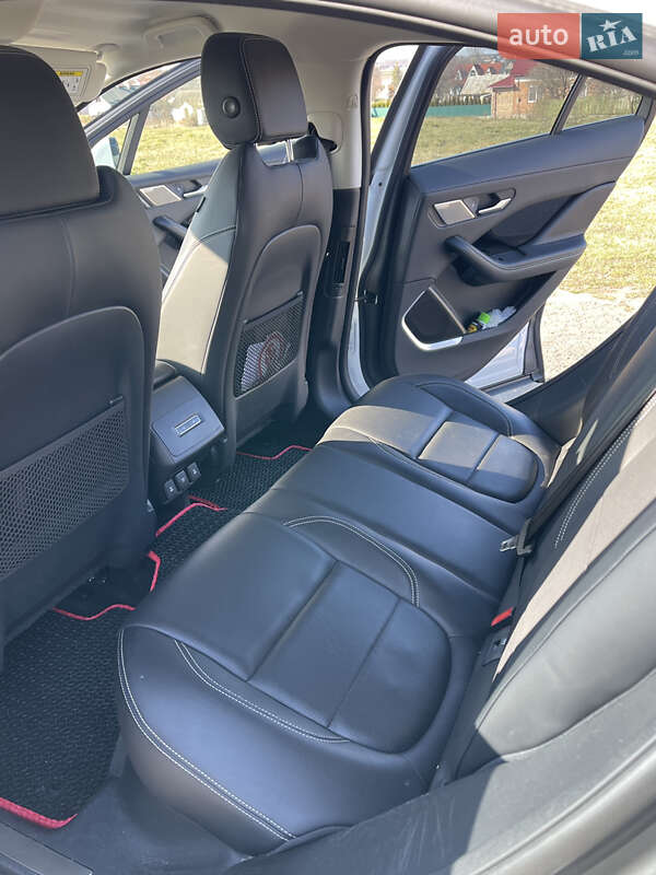 Позашляховик / Кросовер Jaguar I-Pace 2018 в Львові