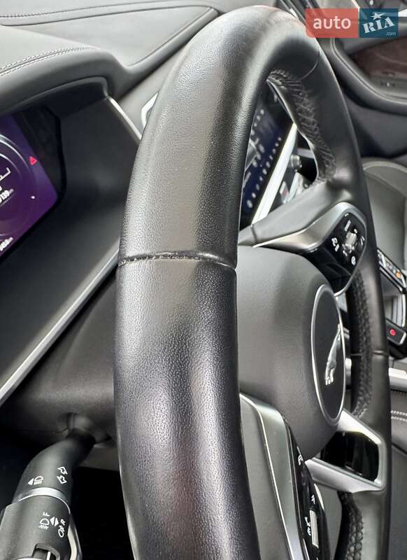 Позашляховик / Кросовер Jaguar I-Pace 2019 в Чернівцях