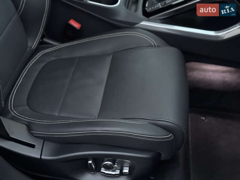 Внедорожник / Кроссовер Jaguar I-Pace 2019 в Киеве фото 36 Внедорожник / Кроссовер Jaguar I-Pace 2019 в Киеве