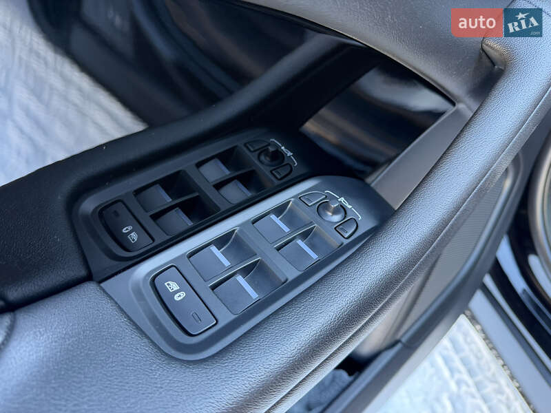 Внедорожник / Кроссовер Jaguar I-Pace 2020 в Киеве фото 54 Внедорожник / Кроссовер Jaguar I-Pace 2020 в Киеве