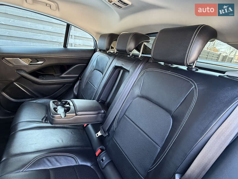 Внедорожник / Кроссовер Jaguar I-Pace 2020 в Киеве фото 64 Внедорожник / Кроссовер Jaguar I-Pace 2020 в Киеве