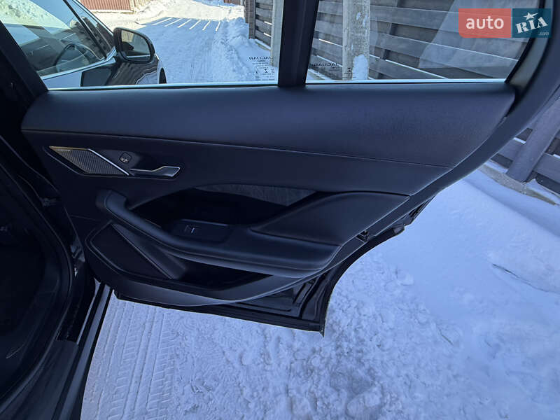 Внедорожник / Кроссовер Jaguar I-Pace 2020 в Киеве фото 74 Внедорожник / Кроссовер Jaguar I-Pace 2020 в Киеве