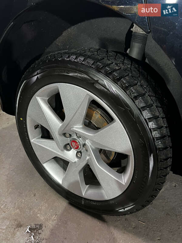 Позашляховик / Кросовер Jaguar I-Pace 2018 в Чернігові