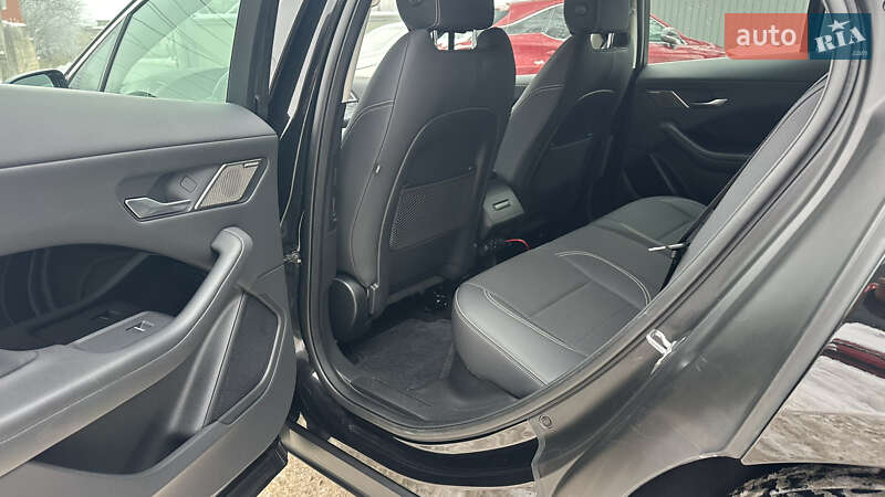 Позашляховик / Кросовер Jaguar I-Pace 2021 в Чернівцях