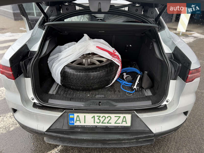 Внедорожник / Кроссовер Jaguar I-Pace 2019 в Киеве