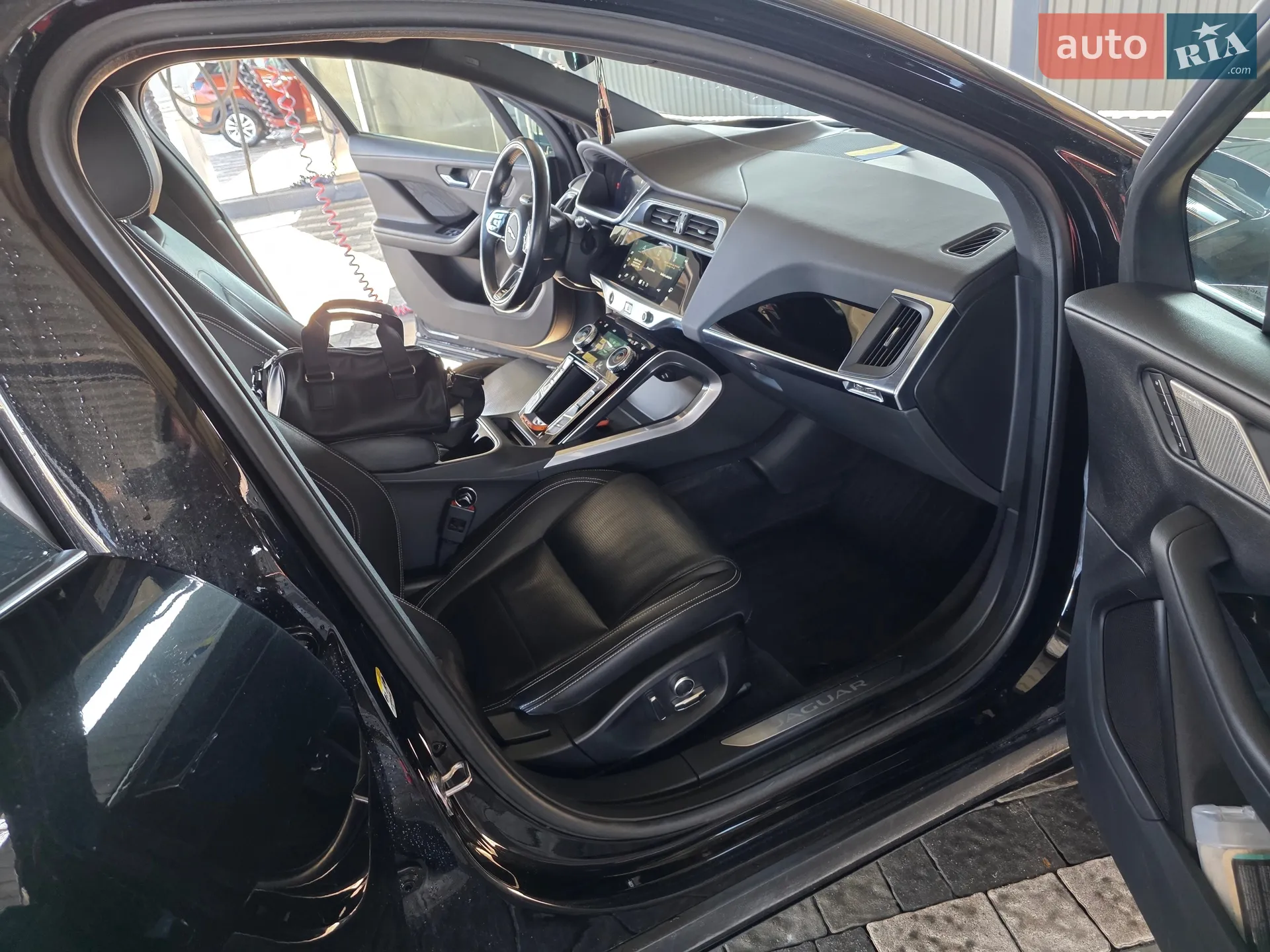 2020 Jaguar I-Pace - мініатюра 26