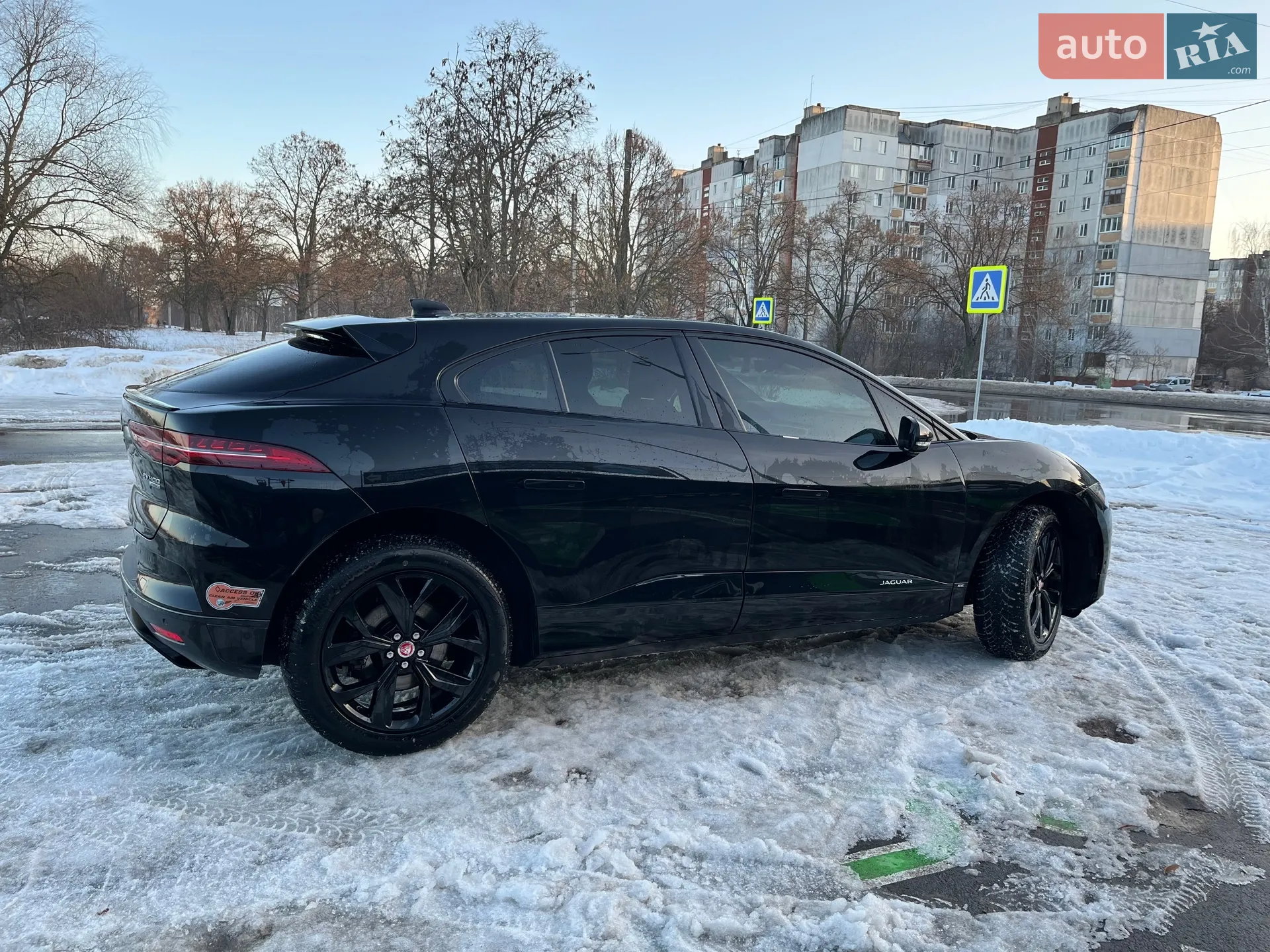 2019 Jaguar I-Pace - мініатюра 4
