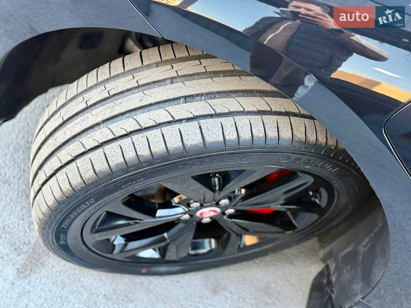 Внедорожник / Кроссовер Jaguar I-Pace 2023 в Киеве