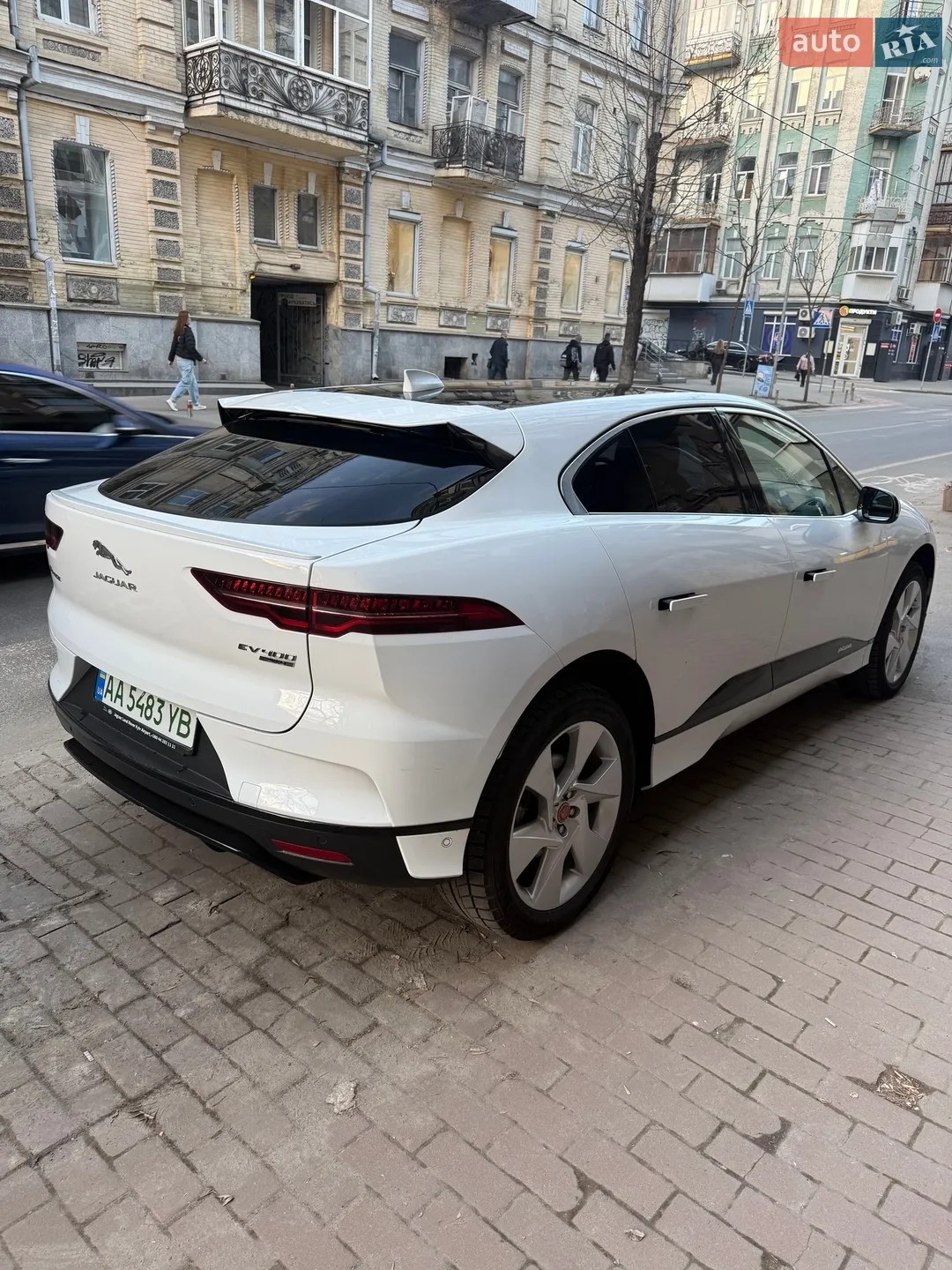 2019 Jaguar I-Pace - мініатюра 2