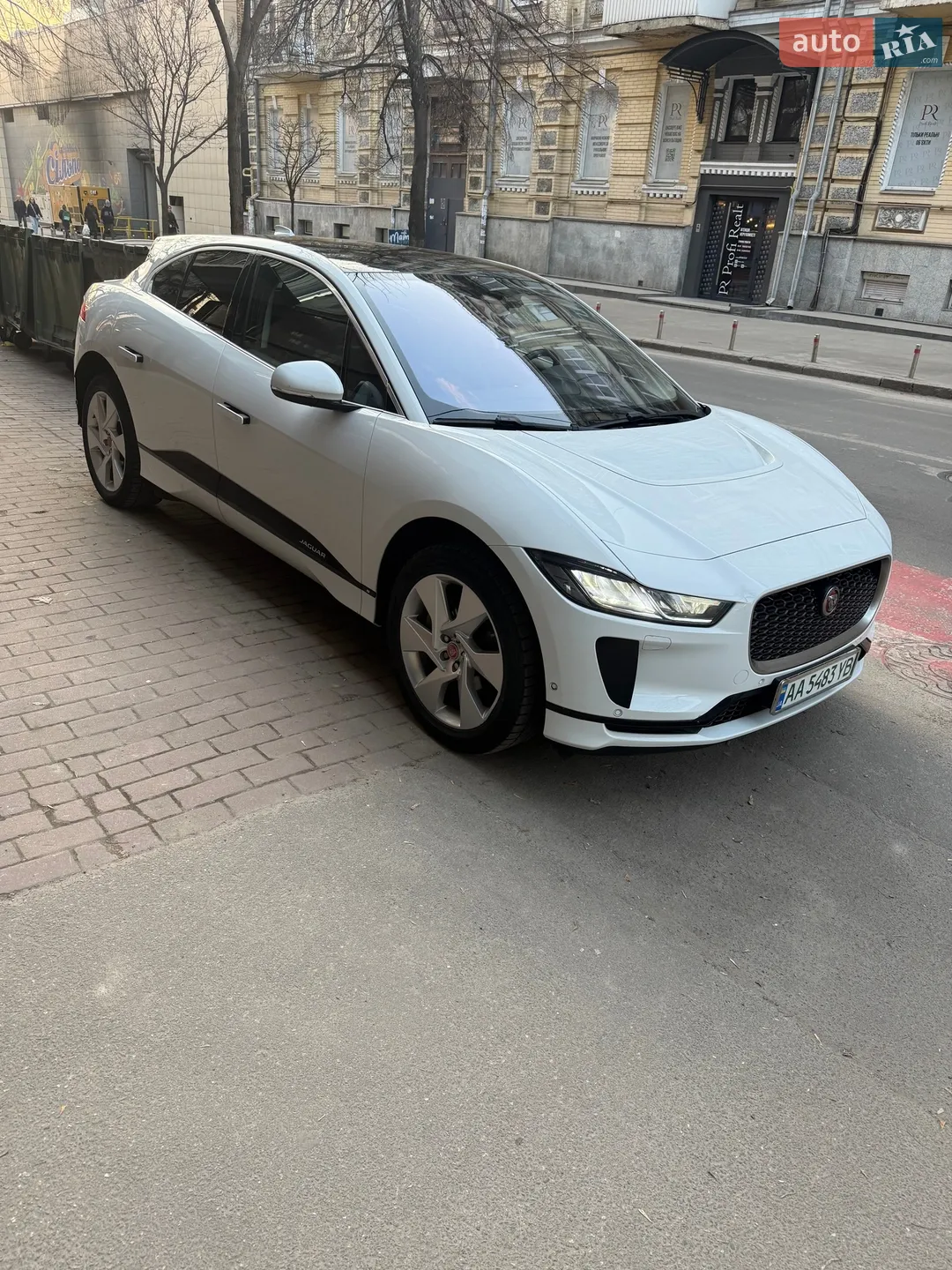2019 Jaguar I-Pace - мініатюра 5