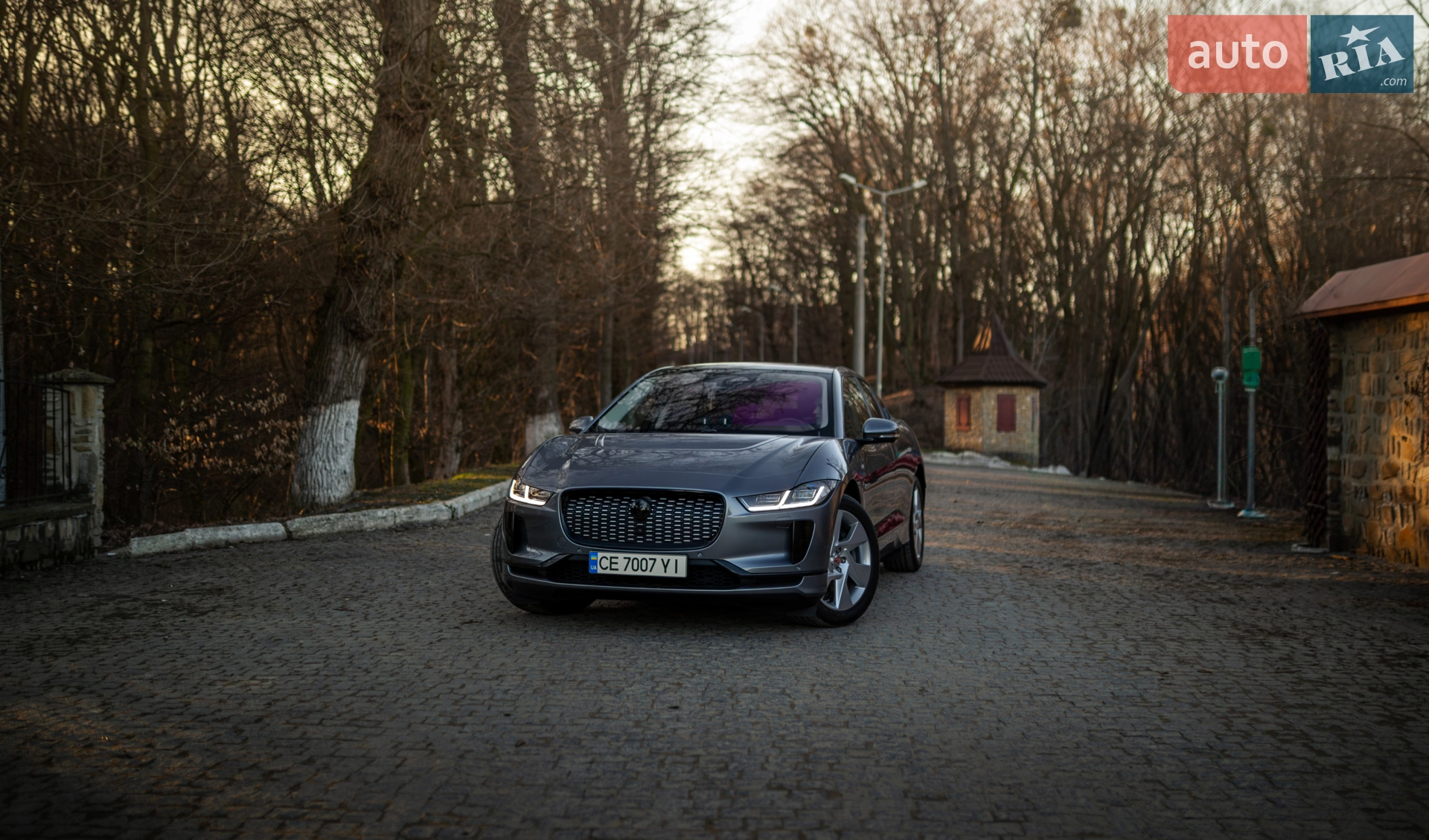 2020 Jaguar I-Pace - мініатюра 2