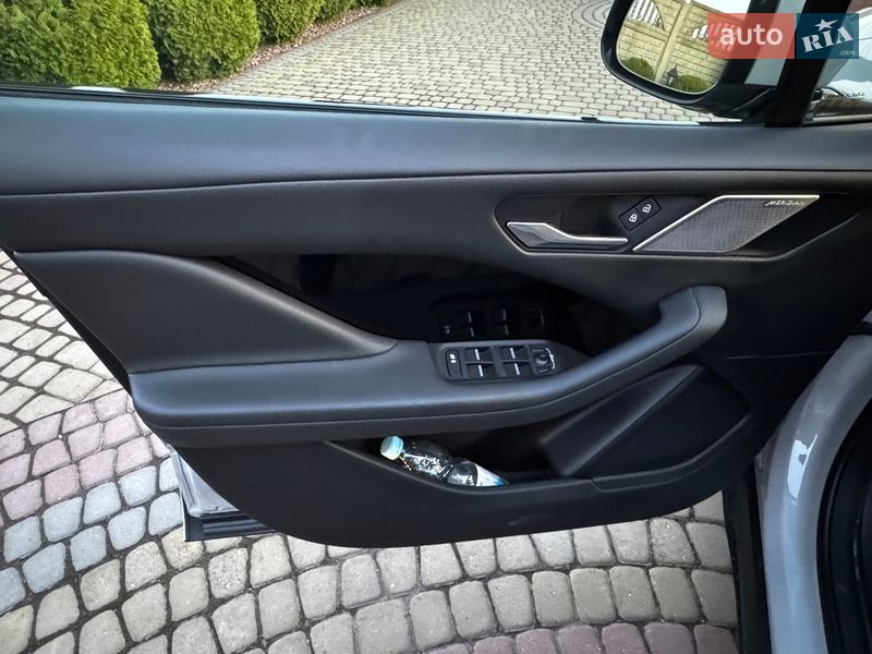 Внедорожник / Кроссовер Jaguar I-Pace 2021 в Луцке