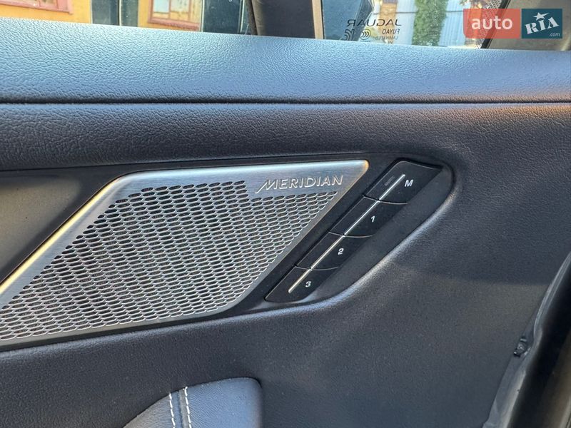 Позашляховик / Кросовер Jaguar I-Pace 2019 в Рівному фото 12 Позашляховик / Кросовер Jaguar I-Pace 2019 в Рівному