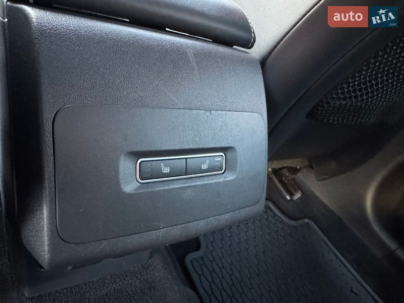 Позашляховик / Кросовер Jaguar I-Pace 2019 в Рівному фото 16 Позашляховик / Кросовер Jaguar I-Pace 2019 в Рівному