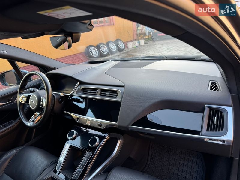 Позашляховик / Кросовер Jaguar I-Pace 2019 в Рівному фото 39 Позашляховик / Кросовер Jaguar I-Pace 2019 в Рівному