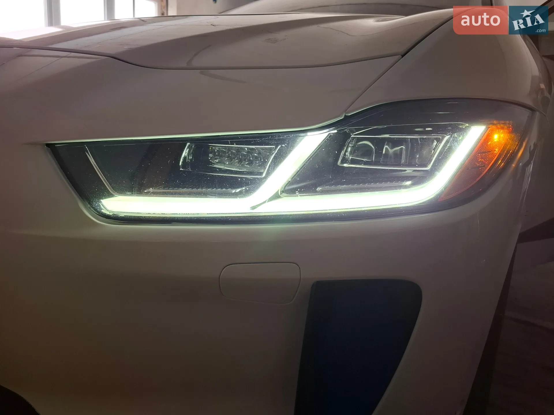 2019 Jaguar I-Pace - мініатюра 13