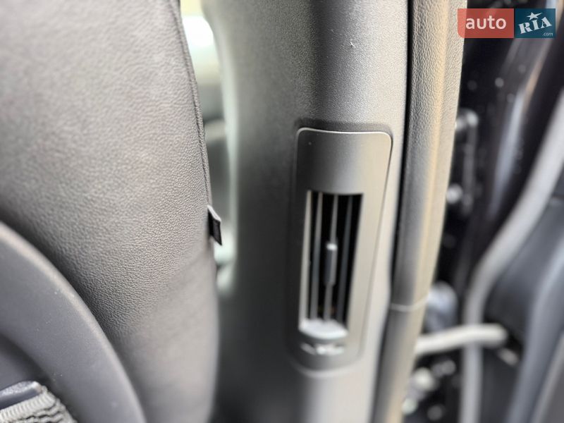 Внедорожник / Кроссовер Jaguar I-Pace 2020 в Киеве фото 82 Внедорожник / Кроссовер Jaguar I-Pace 2020 в Киеве