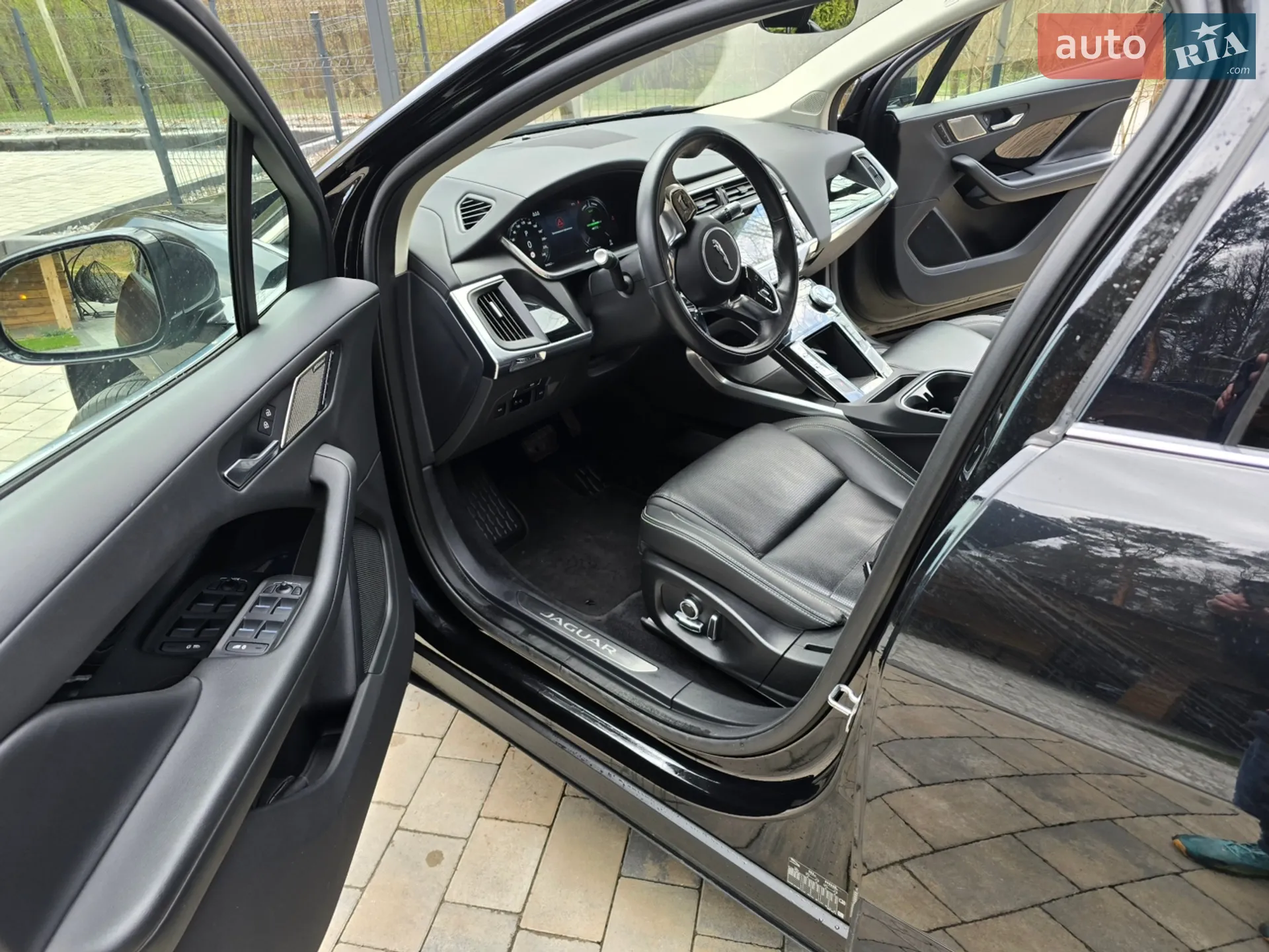 2020 Jaguar I-Pace - мініатюра 12