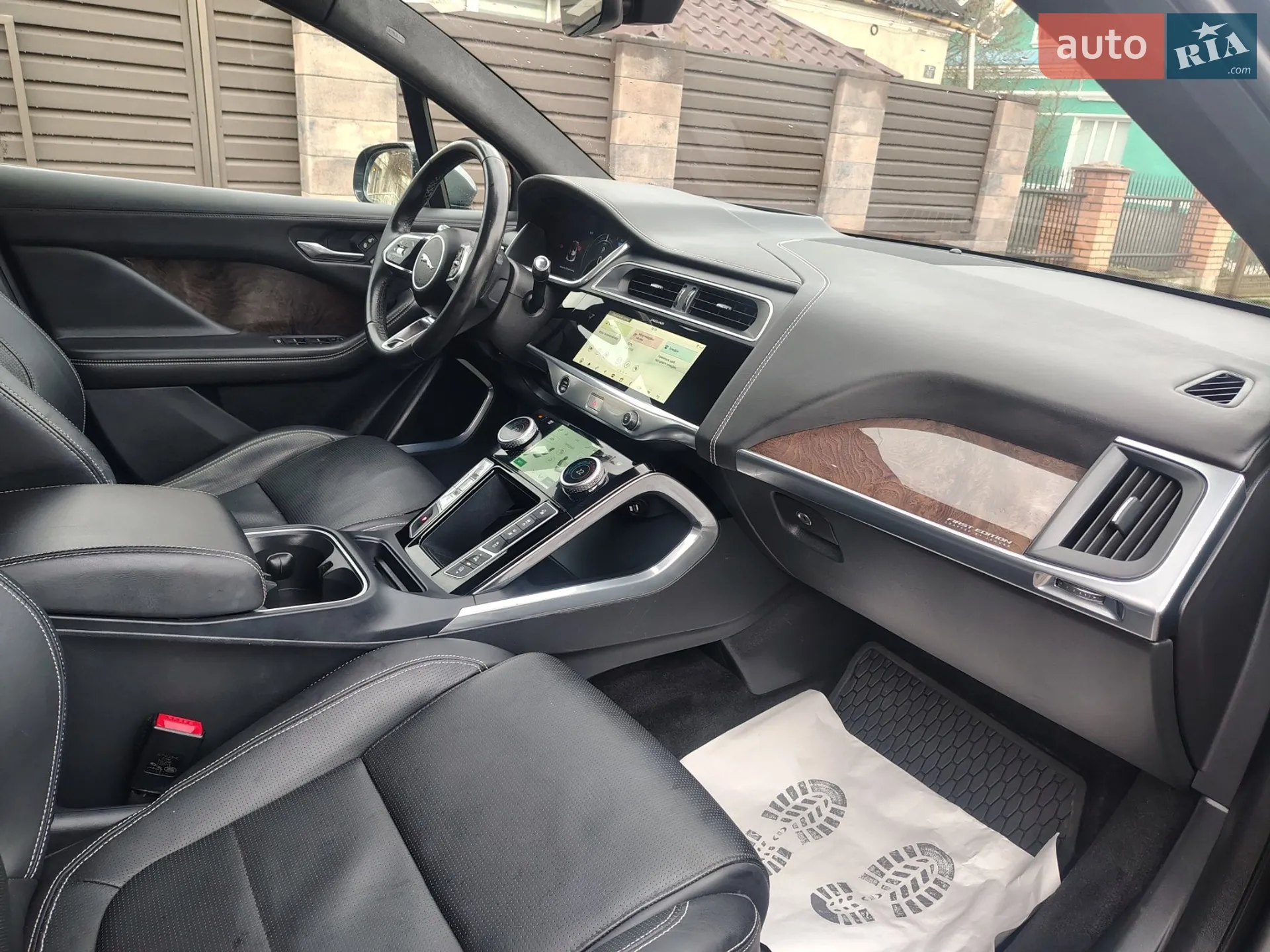 2019 Jaguar I-Pace - мініатюра 11