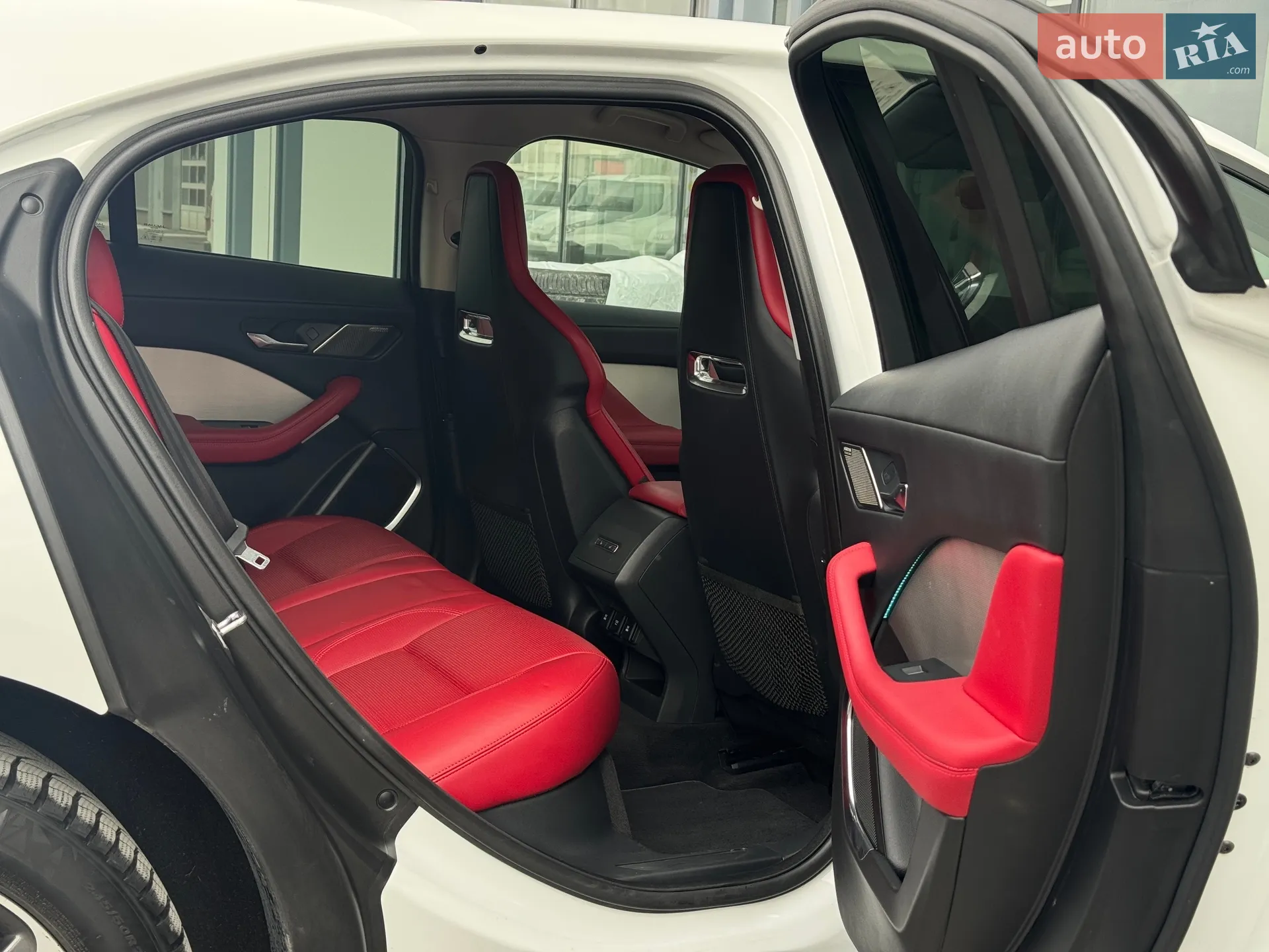 2019 Jaguar I-Pace - мініатюра 37