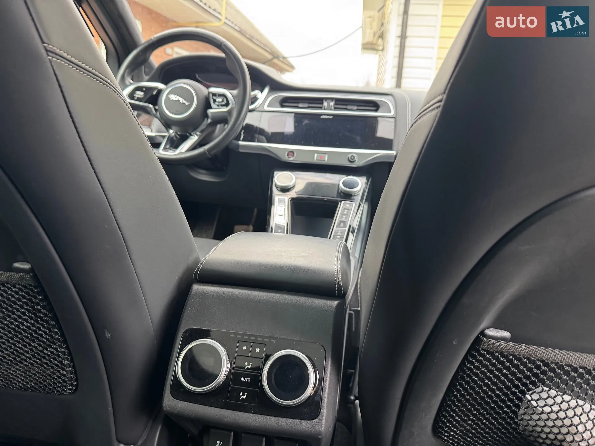 2019 Jaguar I-Pace - мініатюра 8