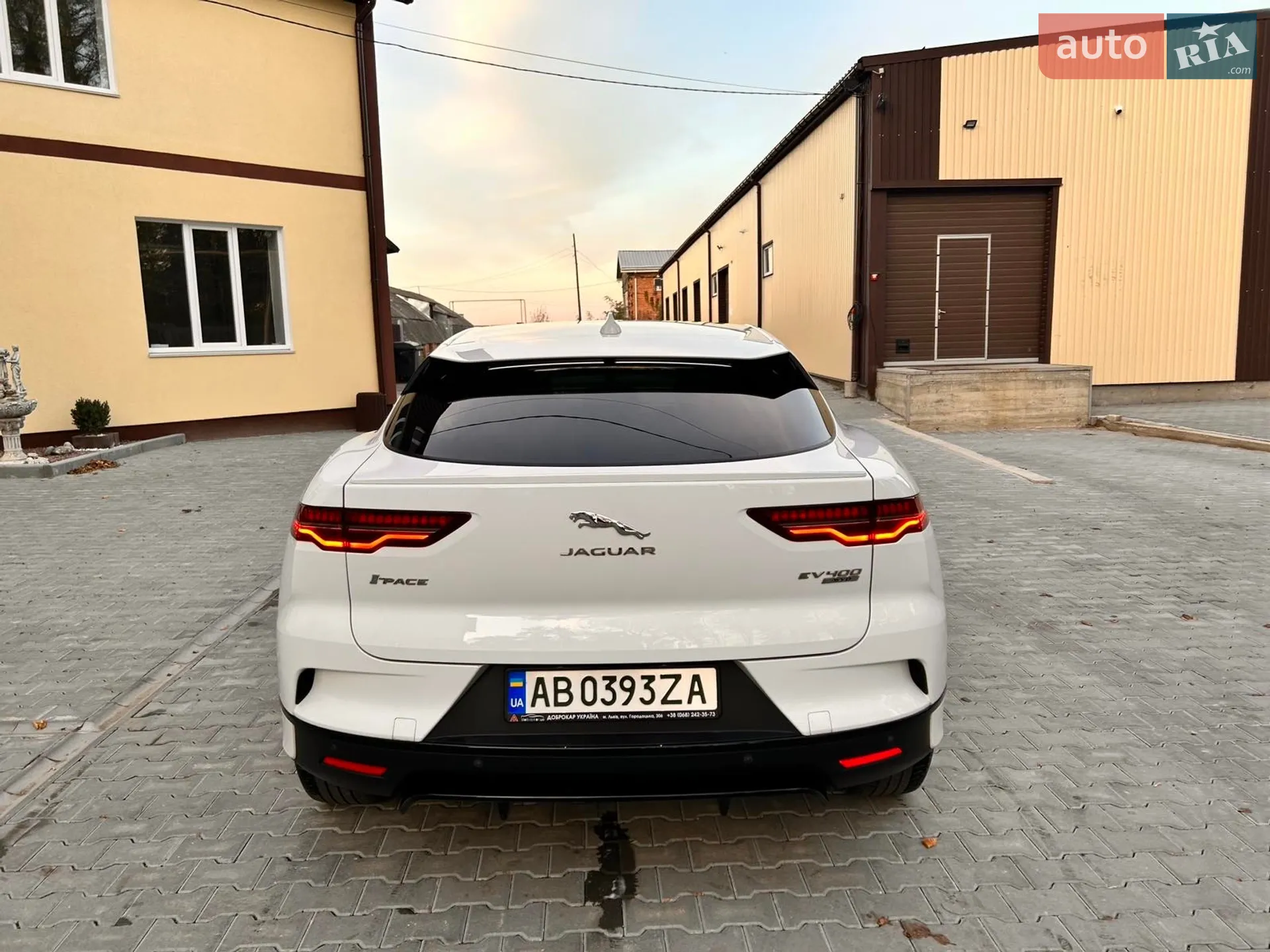 2019 Jaguar I-Pace - мініатюра 11