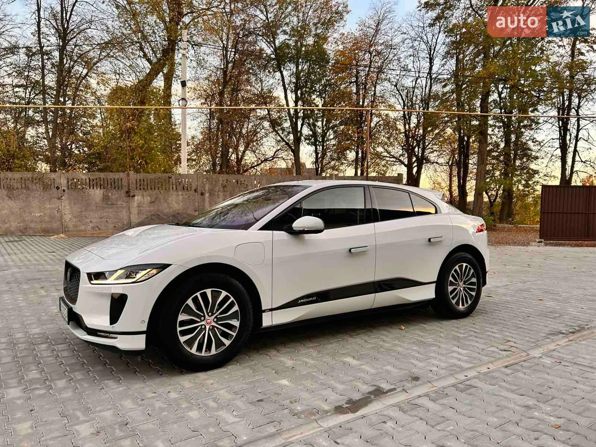 2019 Jaguar I-Pace - мініатюра 25