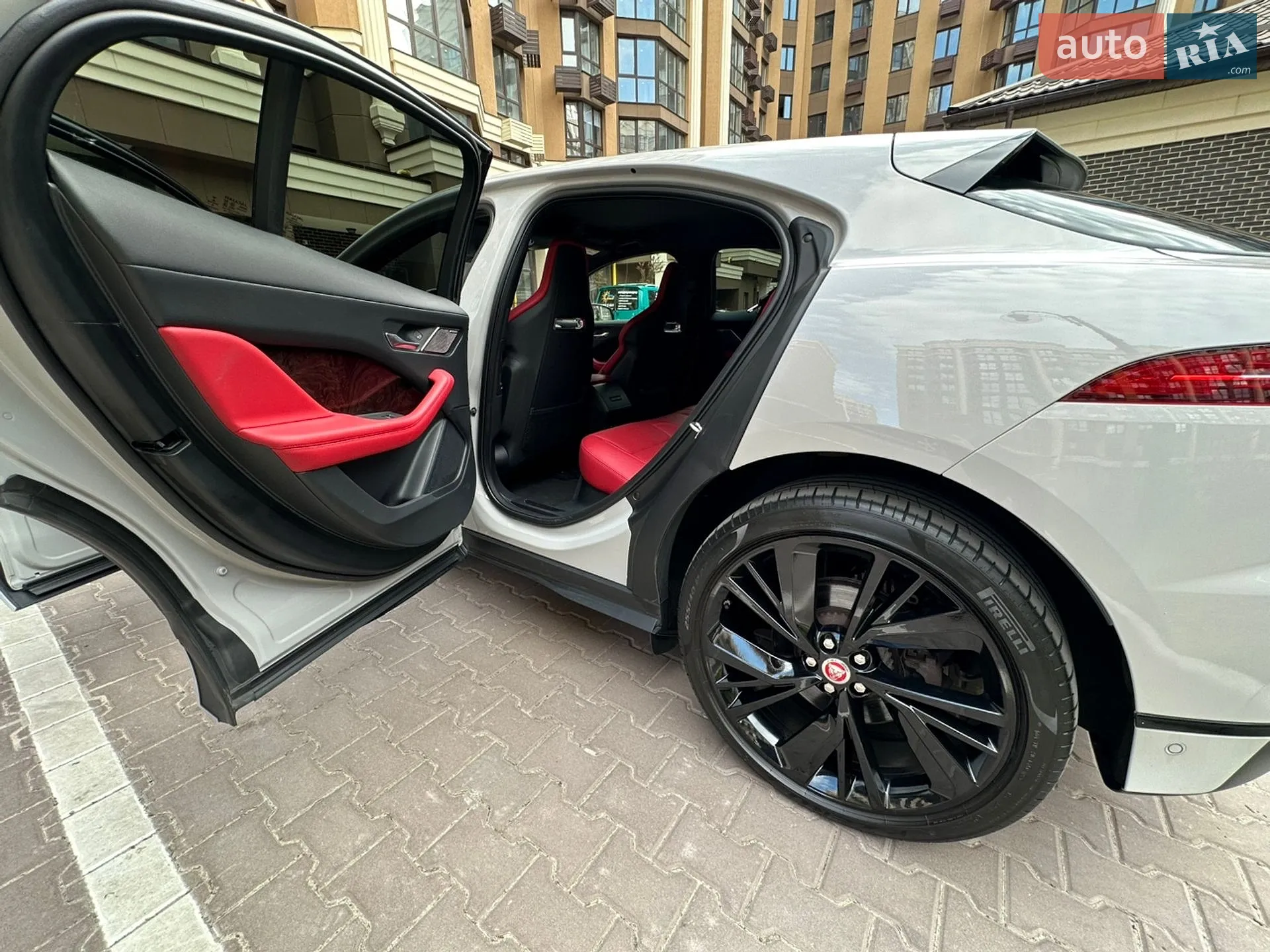 2021 Jaguar I-Pace - мініатюра 27