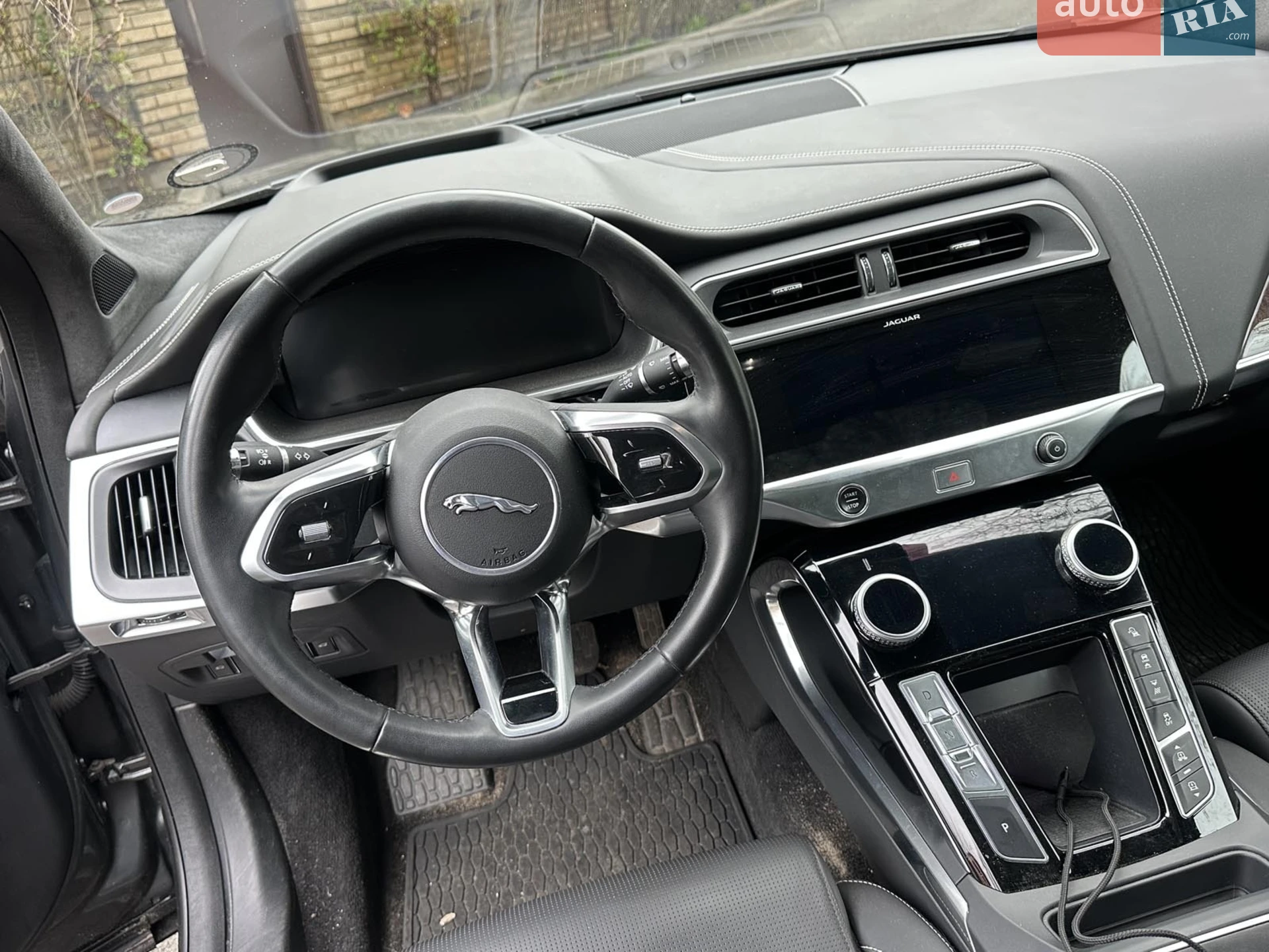 2019 Jaguar I-Pace - мініатюра 19