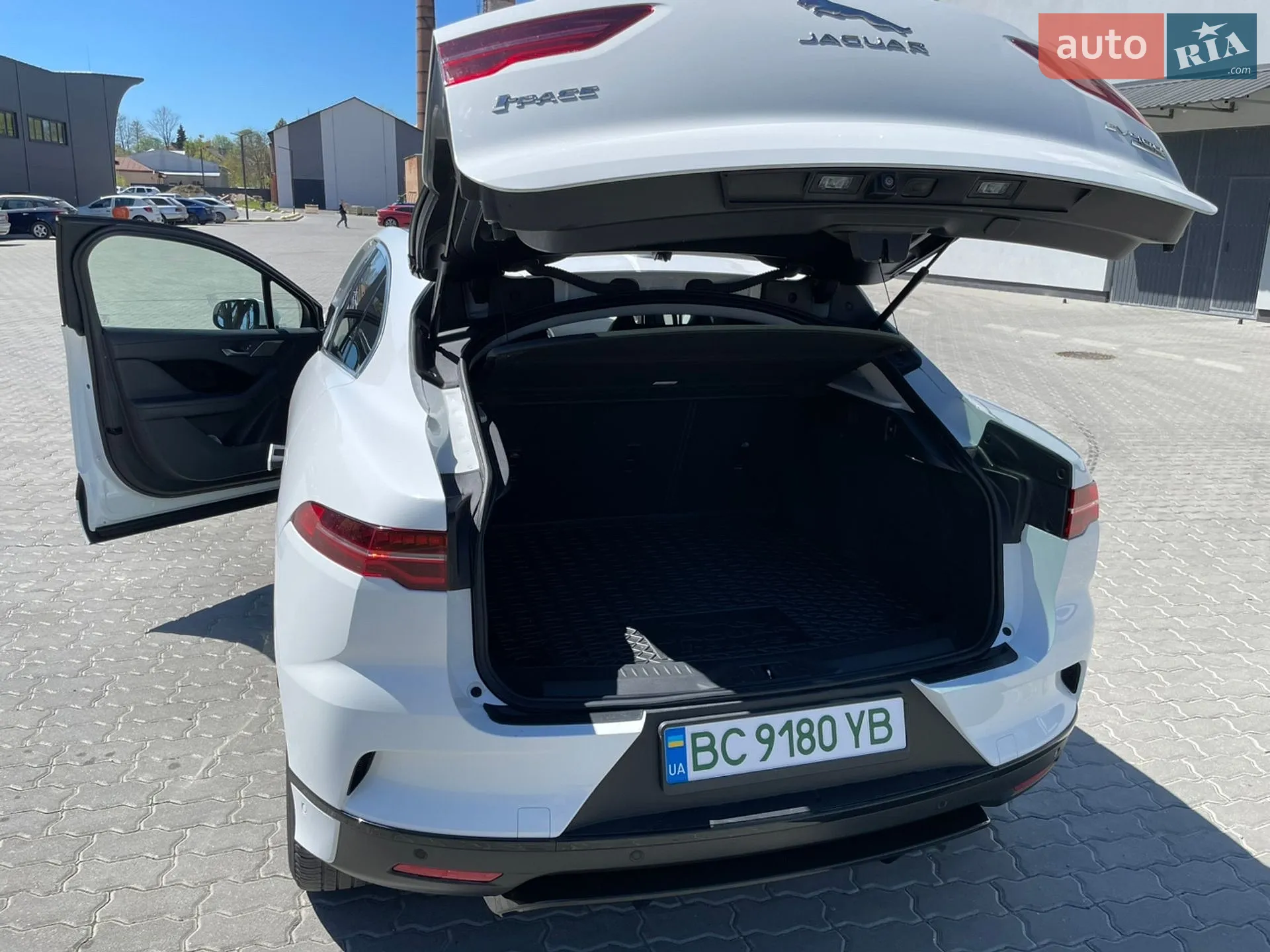 2019 Jaguar I-Pace - мініатюра 10
