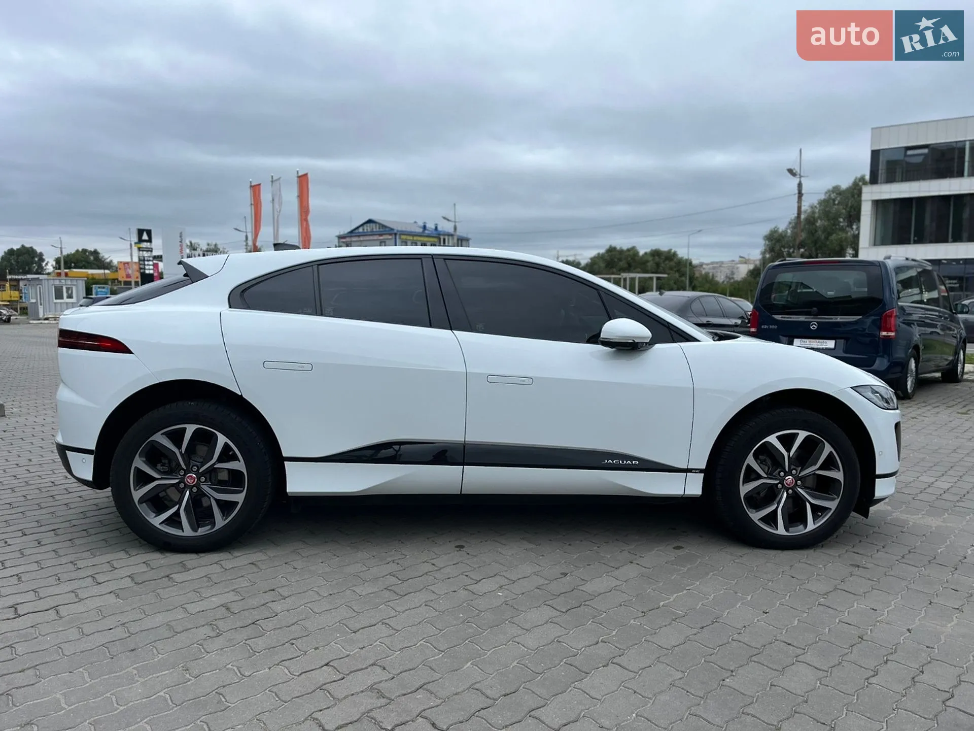 2020 Jaguar I-Pace - мініатюра 4