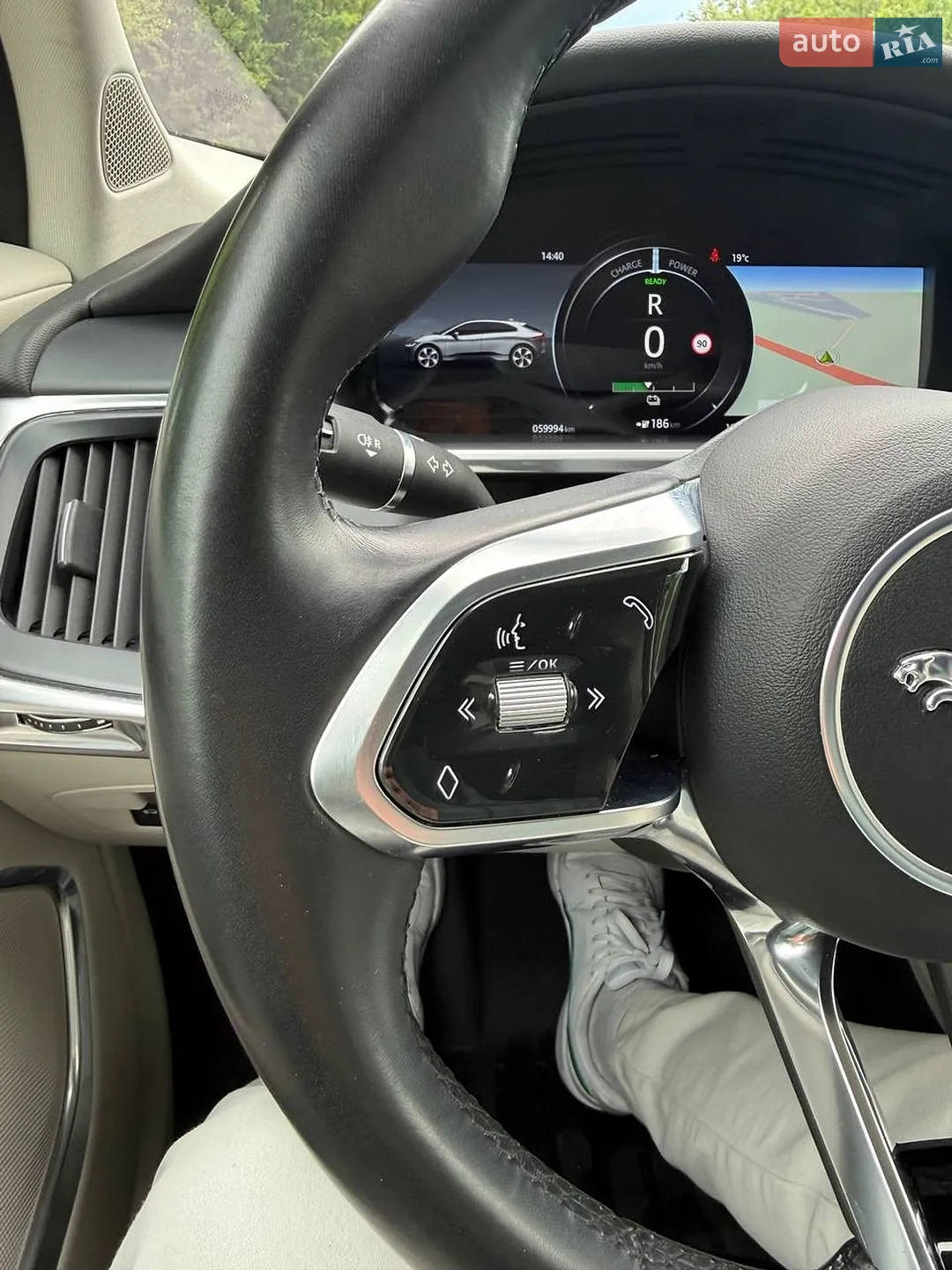 2019 Jaguar I-Pace - мініатюра 28