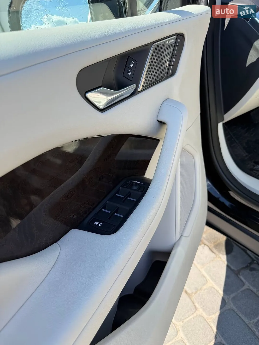 2019 Jaguar I-Pace - мініатюра 14