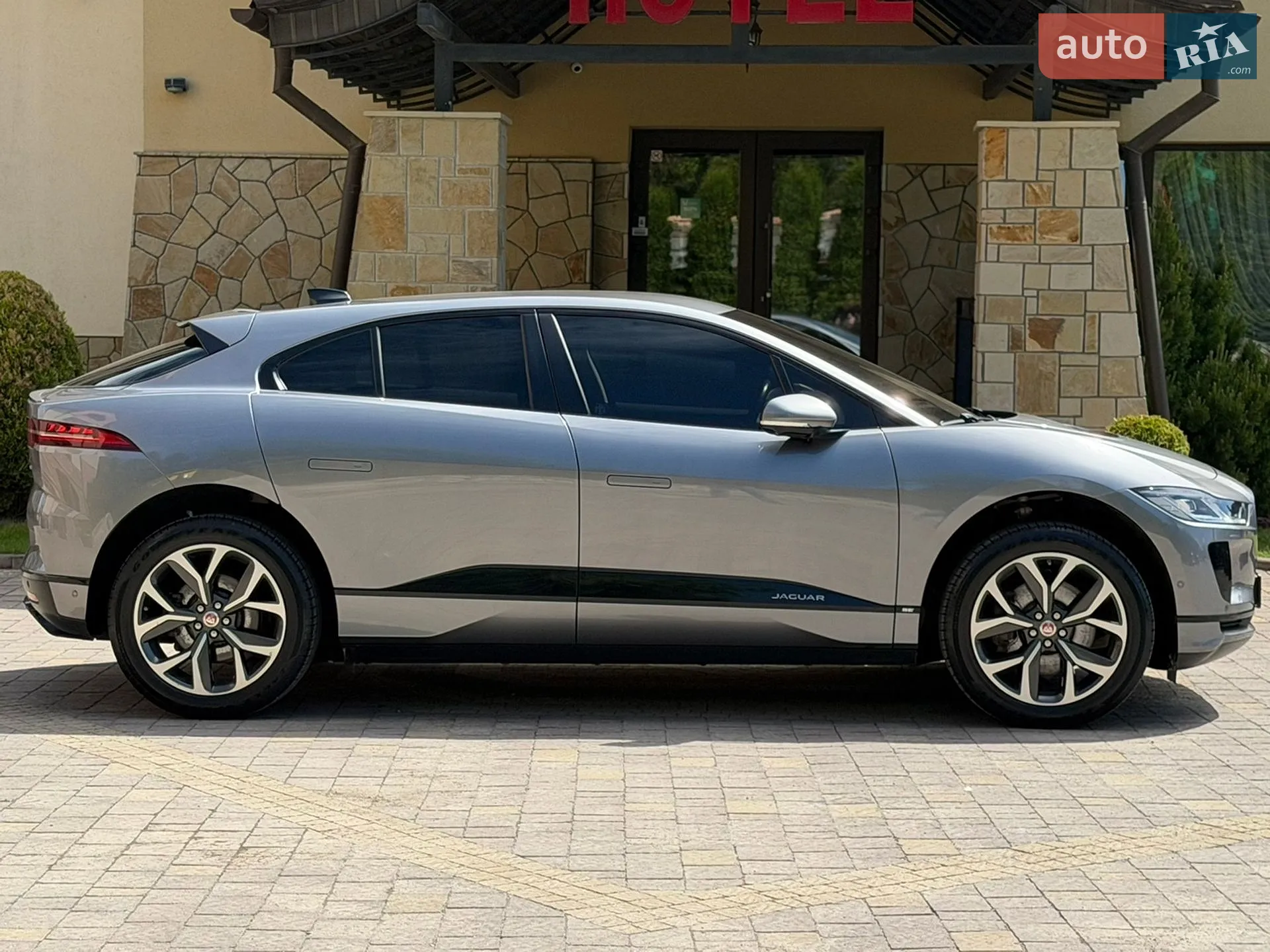 2020 Jaguar I-Pace - мініатюра 10