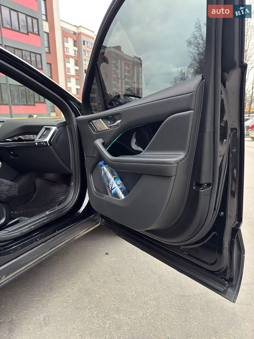 2020 Jaguar I-Pace - мініатюра 16
