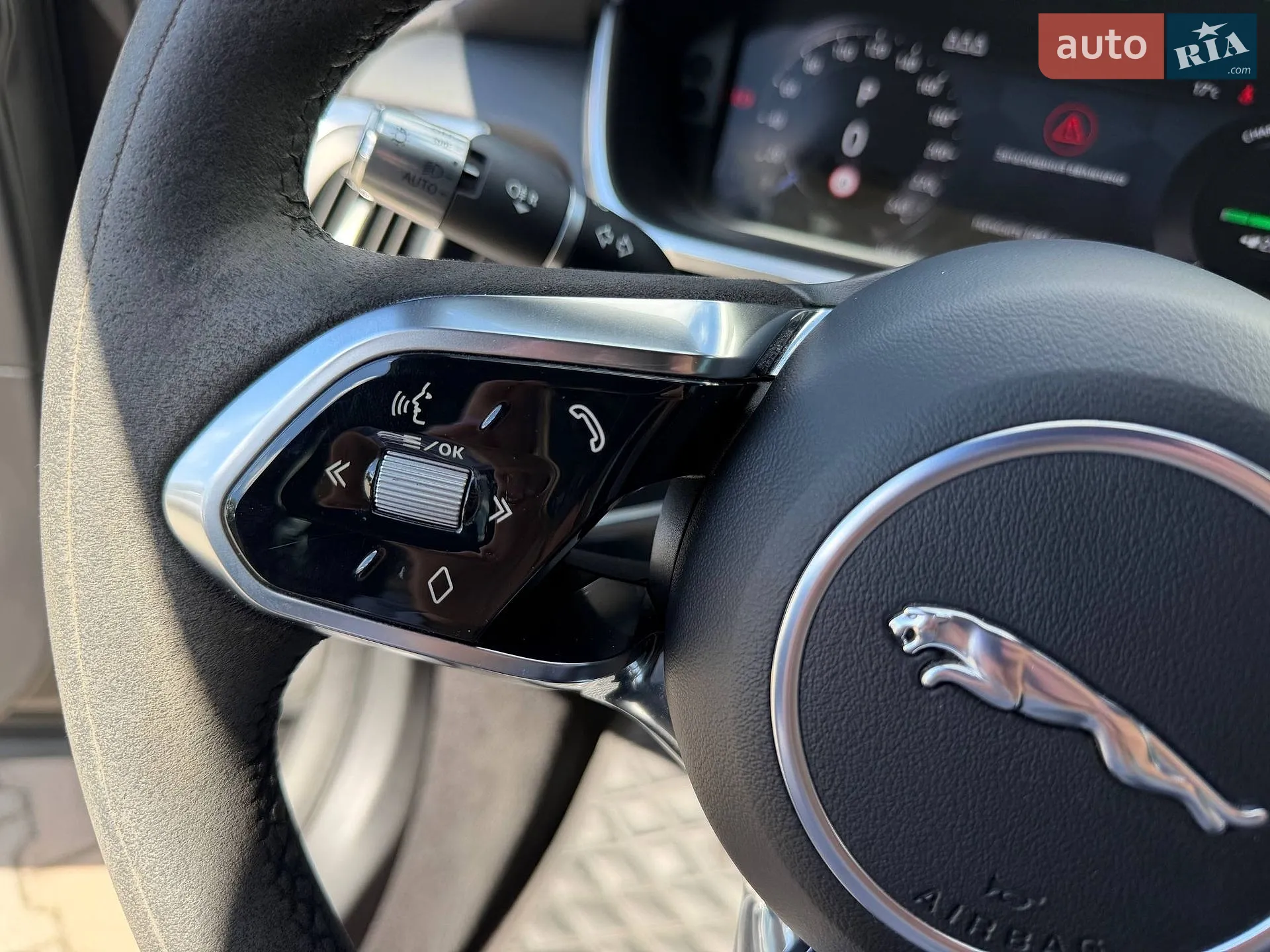 2020 Jaguar I-Pace - мініатюра 20