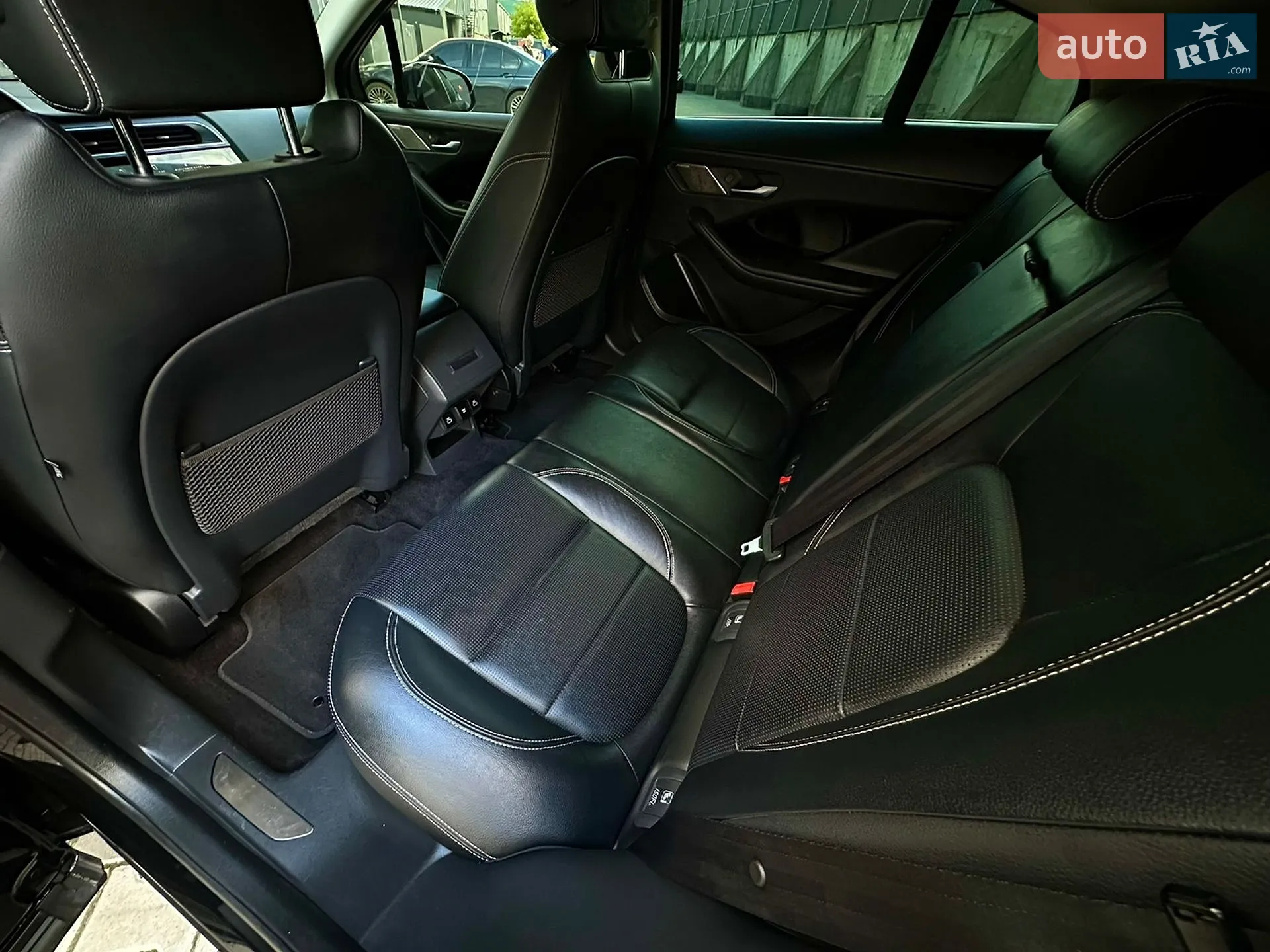 2020 Jaguar I-Pace - мініатюра 22