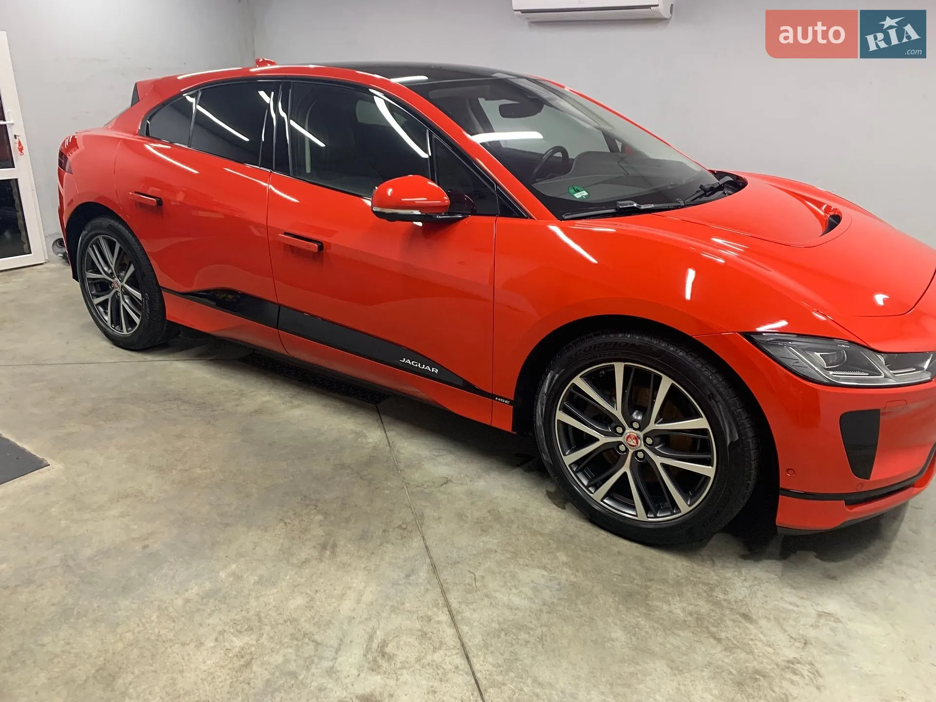 2019 Jaguar I-Pace - мініатюра 4
