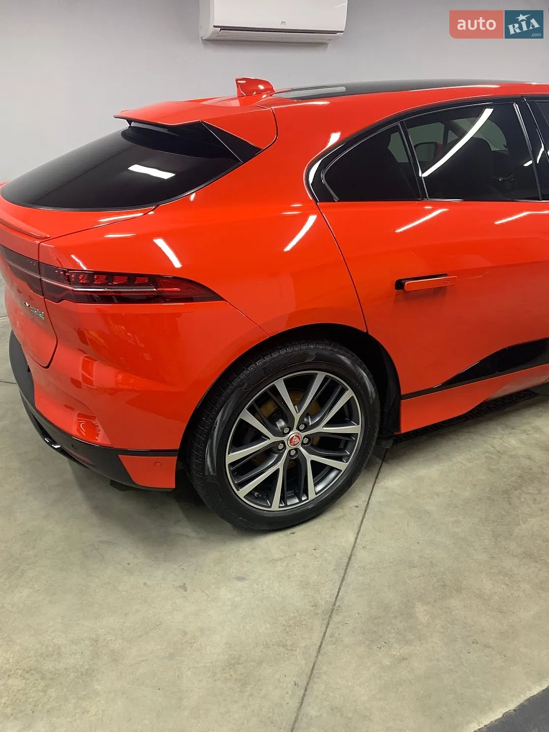 2019 Jaguar I-Pace - мініатюра 2