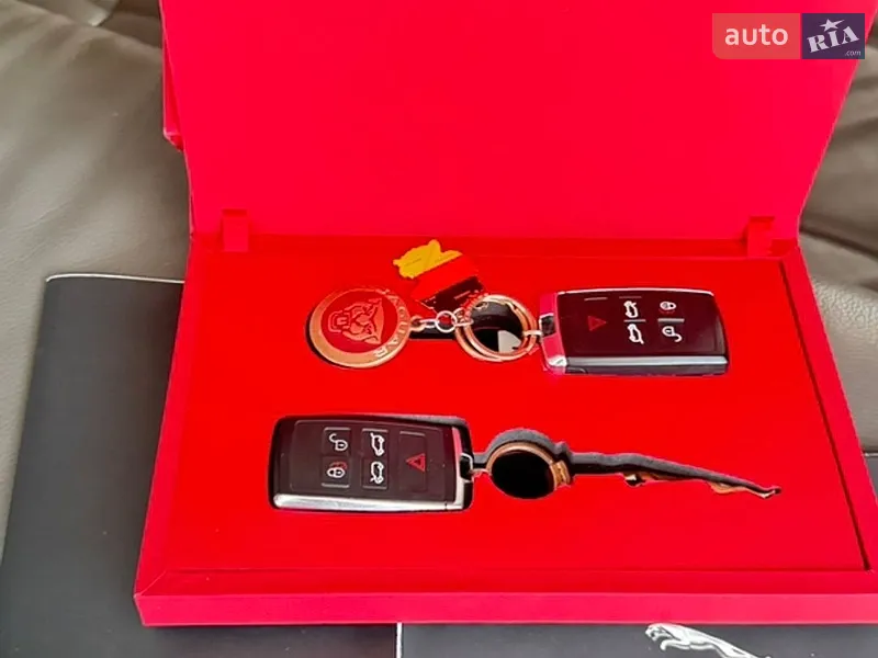 Позашляховик / Кросовер Jaguar I-Pace 2020 в Бучі документ 2 фото Позашляховик / Кросовер Jaguar I-Pace 2020 в Бучі документ